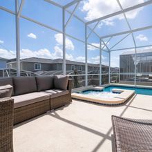 Others 4 1153 KS -luxury Oasis 5BR 5BA Home Private Pool