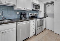 Others 2 Suite by Beach Waterfront Lago Key Three