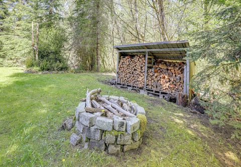 Lainnya Glacier Home w/ Deck - 18 Mi to Mt Baker Ski Area!