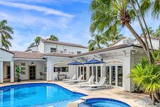 อื่นๆ Grand Historic Residence Walk to Beach Heated Pool Outdoor Kitchen Hibiscus Key Residences