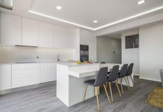 Lain-lain 6 Sunshine Deluxe C by Madeira Sun Travel