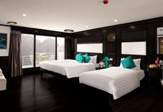 Others 2 Alisa Cruise Halong