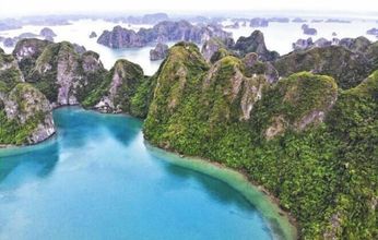 Others 4 Alisa Cruise Halong