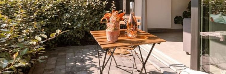 기타 Deluxe Apartment With Lovely Terrace and Parking