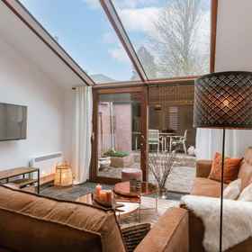 Room 1 Charming Town-house in the Center of Bruges, Arrondissement of Bruges Hotels