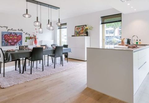 その他 Modern 3 Bedroom Apartment in Blankenberge