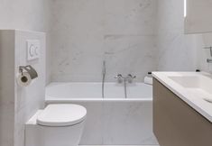 อื่นๆ 6 Modern Apartment in Heart of Knokke With Terrace