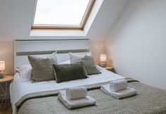 Others 6 Beautiful Apartment in the Heart of Blankenberge