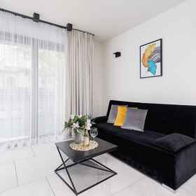 Primary image 1 Cracow Apartment by Renters Prestige, Krakow Bus Station Czyżyny Hotels