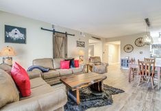 Lain-lain 6 3 Mi to Dollywood: Pigeon Forge Condo w/ Pools!