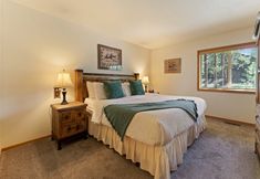 其他 6 37 Kinglet 4 Bedroom Home by RedAwning