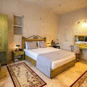 Room 1 บ้านถ้ำเจ้าพระยา, โรงแรม & ที่พัก ข้อมูลการท่องเที่ยวปล่องไฟนางฟ้า