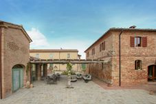 Others Tenuta d'Arbia