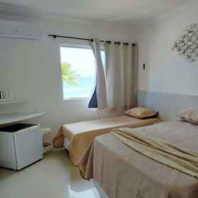 Room1馬里納斯塔曼達雷靠近卡內羅斯,Estrela do Mar Square飯店