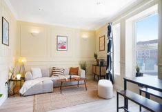 Lain-lain 2 The Balham Place - Stylish 2bdr Flat