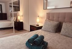 Others 6 Spectacular Lagos Marina View apt on Promenade