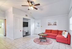 Lain-lain 2 Cozy St Pete Home ~ 2 Mi to Madeira Beach!