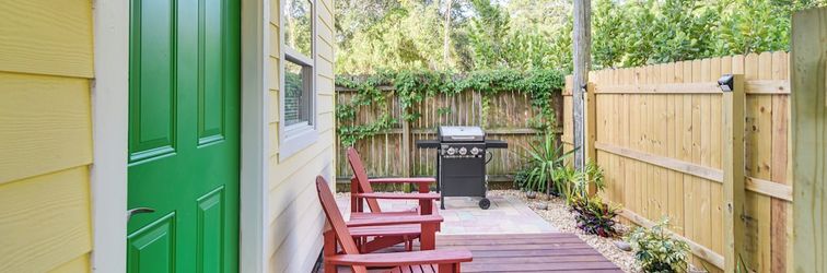 Lain-lain Cozy St Pete Home ~ 2 Mi to Madeira Beach!