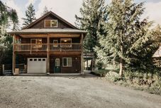 Others 77mbr - Wi-fi - Fireplace - Pets Ok - Bbq 3 Bedroom Cabin by RedAwning