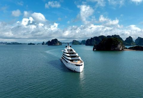 Others Grand Pioneers Halong Bay Cruise 2