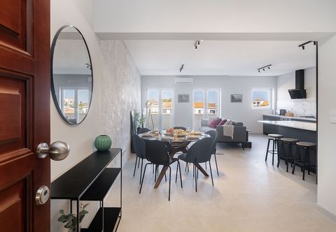 Khác Prime Portal Gateway to Urban Wonders