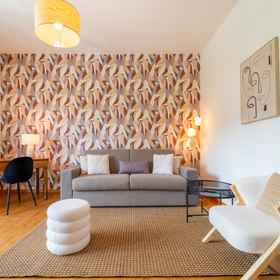 Room 1 Autumn Apartment by Wonderful Italy, Hotel Wilayah Como