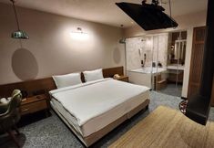 Lain-lain 3 Otel Barry