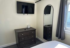 其他 7 Dock Street Inn