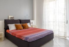 Others 2 Comfy Central Apartment by Wonderful Italy