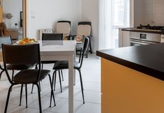 Others 6 Comfy Central Apartment by Wonderful Italy