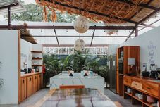 Khác La Tribu Boutique Hostel for Women