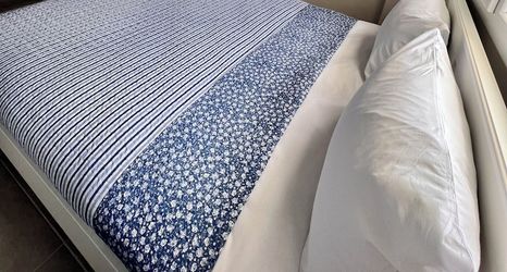 Others 2 Bi Suite Urla