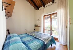 기타 2 Lucy In The Sky of Gignese