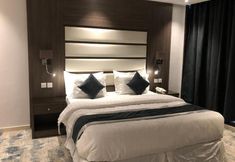 Others 6 Assal Al - Hamraa  اصال الحمراء