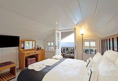 Others 2 Mansion Milia