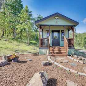 Primary image1Hiking Trail On-site: Mtn-view Eagle Point Retreat,罗克西安峰和普雷斯科特公园飯店