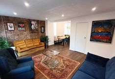 Others 2 Northampton Oasis - 4 Bedroom House