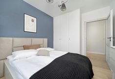 Others 4 Amazing Apartment for 6 by Renters