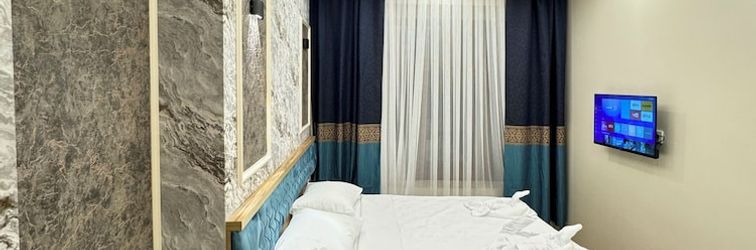 Lain-lain Riverside Hotel