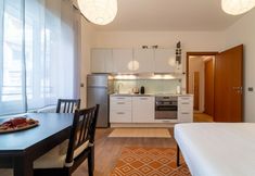 อื่นๆ 6 San Giovanni Orange Studio