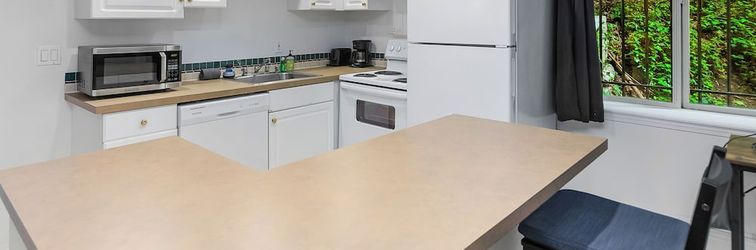 Others Starlit Cozy Studio with Roof Decks