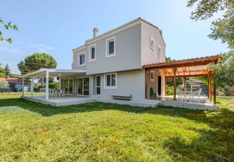 Others Villa w Garden 5 min to Altinkoy Beach in Urla