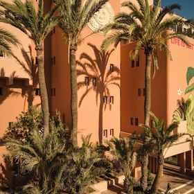 Primary image 1 비키니 아일랜드 & 마운틴 호텔 에스 트렌크 – 어른 전용, 에스포를레스 호텔