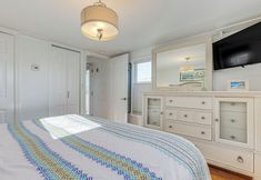 Others 5 Quaint Montauk House w/ Community Amenities!