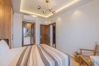 Lain-lain 4 White Garden Villas