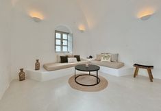 Lain-lain 4 As Holiday caves