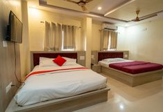 อื่นๆ 6 Majestic Hotel and Restro