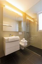 อื่นๆ 4 Nest Wehntalerstrasse