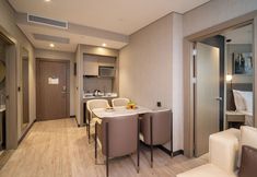 Others 2 Rayelin Hotel Old Town