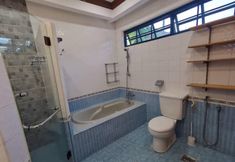 Others 5 Seremban Resort Villa by uBook